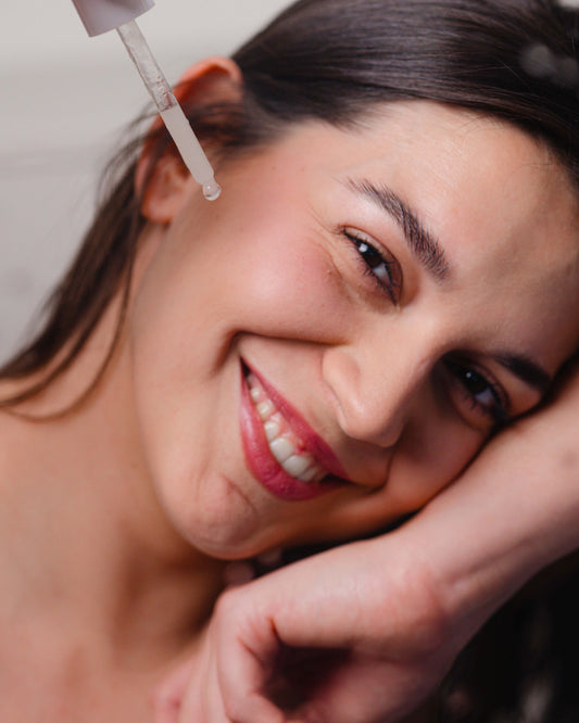 AURA CODE пептиден бустер и дневен хидратант